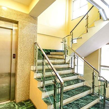 Fabhotel Stay Inn International - Nr Sealdah Station Kalkutta Kültér fotó