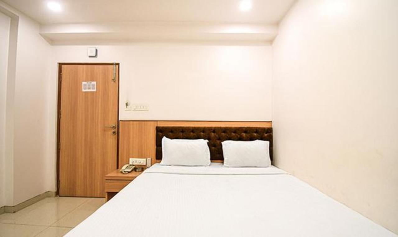 Fabhotel Stay Inn International - Nr Sealdah Station Kalkutta Kültér fotó