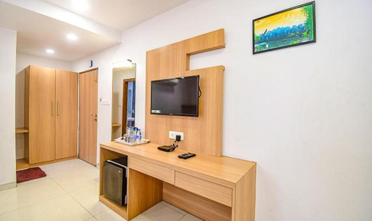 Fabhotel Stay Inn International - Nr Sealdah Station Kalkutta Kültér fotó