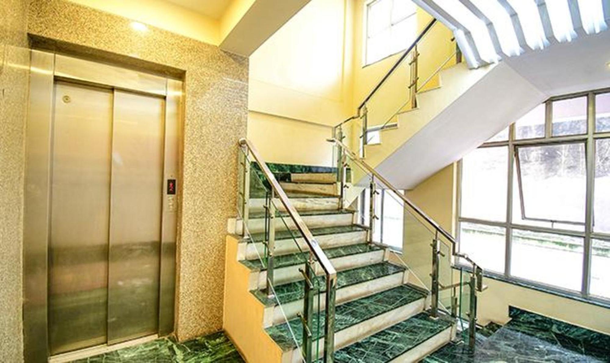 Fabhotel Stay Inn International - Nr Sealdah Station Kalkutta Kültér fotó
